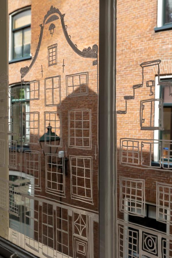 Heritage 17Th Century City Apartment Monsieur Philippe Леэварден Экстерьер фото